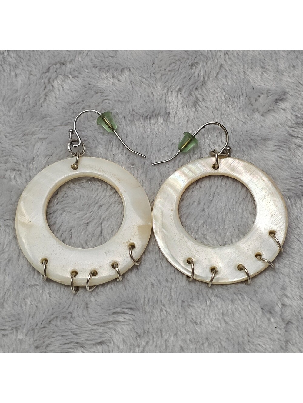 Vintage Mother of Pearl MOP Hoop Earrings Silver Tone Mini Hoops Boho Shell